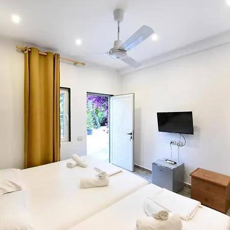 Siesta Hotel
